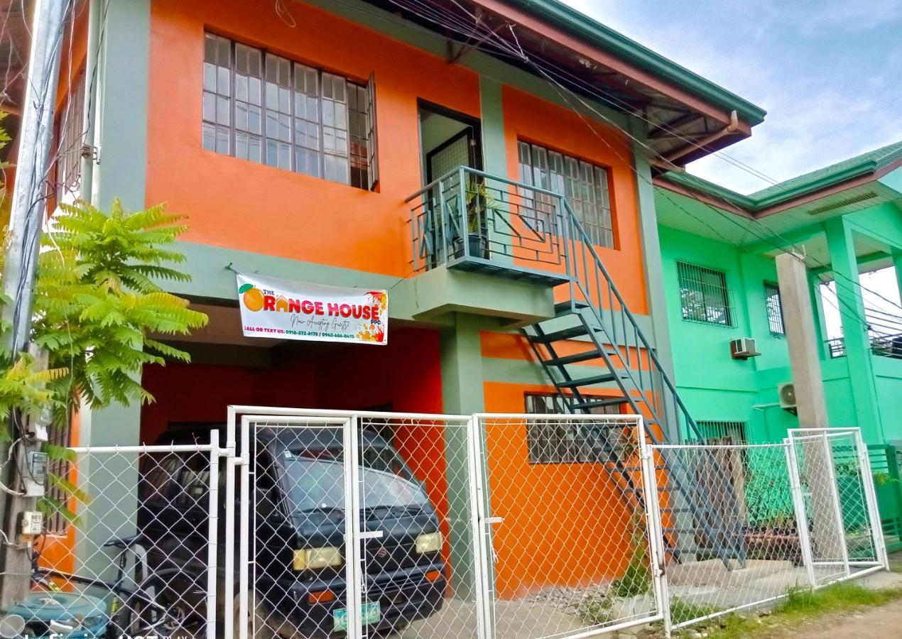 Апартаменти Estrelle Orange House - Backpackers Hub Puerto Princesa Екстер'єр фото