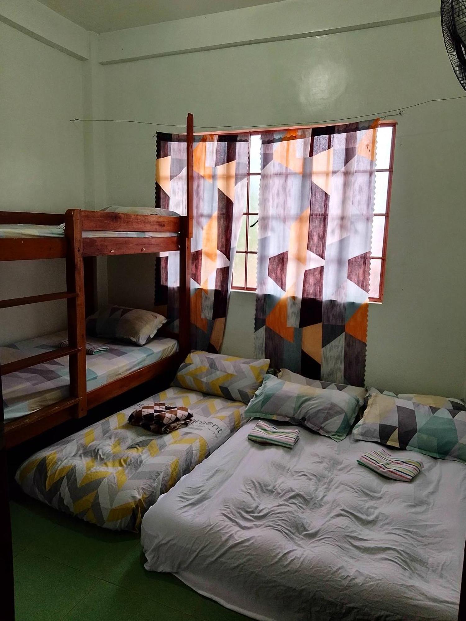 Апартаменти Estrelle Orange House - Backpackers Hub Puerto Princesa Екстер'єр фото