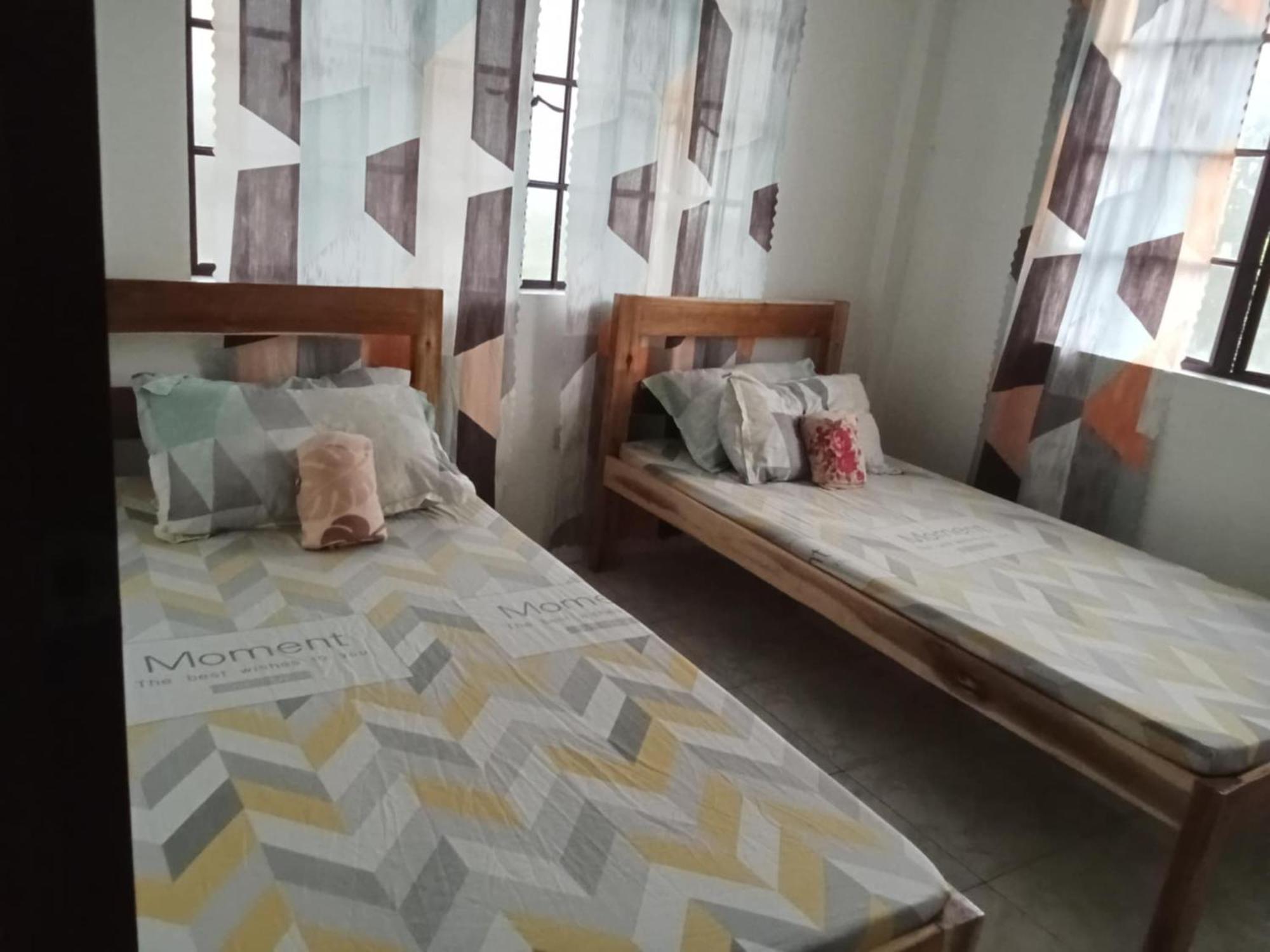 Апартаменти Estrelle Orange House - Backpackers Hub Puerto Princesa Екстер'єр фото